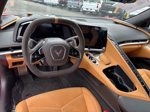 Used 2023 Chevrolet Corvette Stingray Premium Cpe w/ Z51 Performance Package RWD image 9