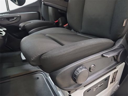 Used 2024 Mercedes-Benz Sprinter 2500 image 24
