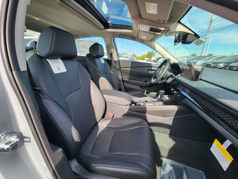 New 2026 Honda Accord Touring image 5