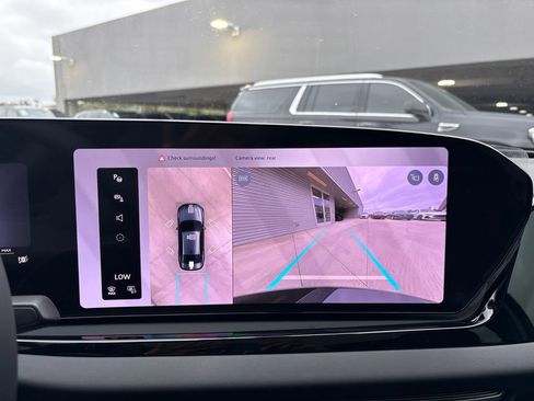 New 2026 Audi A6 Premium Plus AWD/4WD image 25