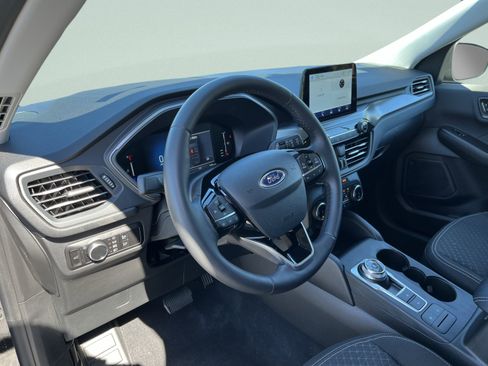 Used 2023 Ford Escape Active image 17