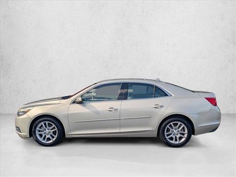 Used 2013 Chevrolet Malibu LT w/ Power Convenience Package FWD image 9