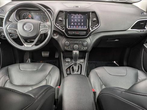 Used 2019 Jeep Cherokee Limited AWD/4WD image 18