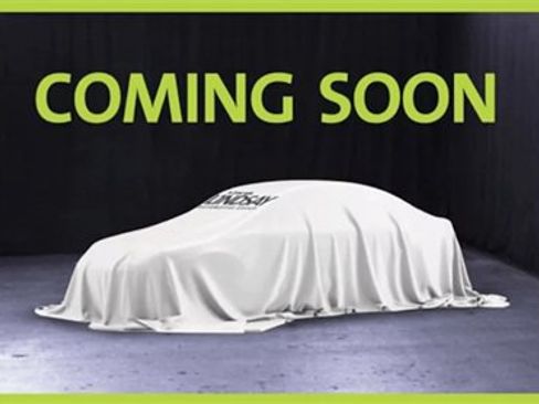 Used 2020 Nissan Versa SV FWD image 1