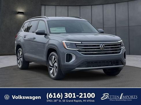 New 2026 Volkswagen Atlas SE AWD/4WD image 1