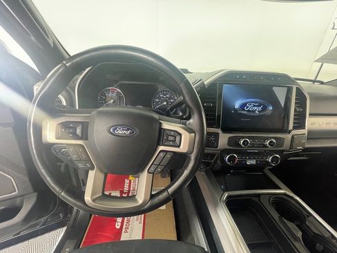 Used 2022 Ford F250 Platinum image 14