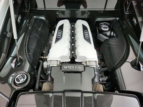 Used 2014 Audi R8 V10 image 27