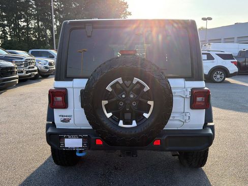 Used 2024 Jeep Wrangler Unlimited Rubicon 4xe AWD/4WD image 6