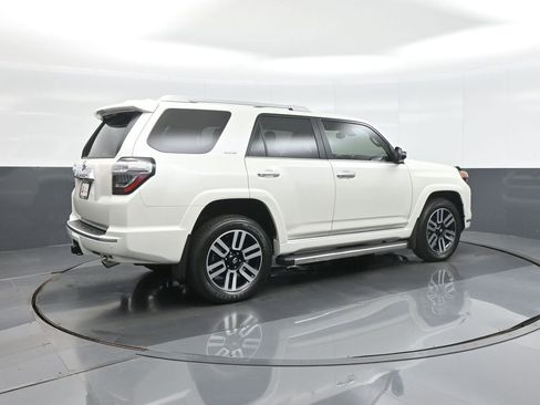 Used 2023 Toyota 4Runner Limited image 9