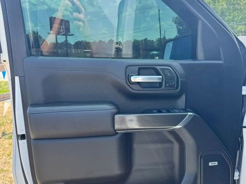 Used 2020 GMC Sierra 1500 AT4 w/ AT4 Premium Package AWD/4WD image 12