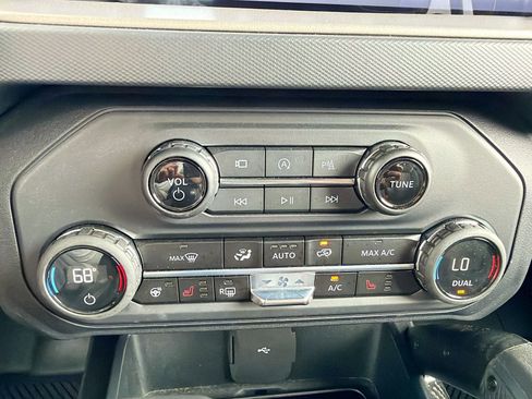 Certified 2024 Ford Bronco Raptor w/ Interior Carbon Fiber Pack 6 AWD/4WD image 23