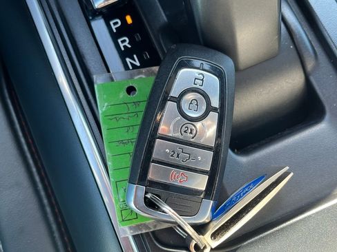 Used 2024 Ford F150 Raptor image 36