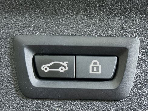 Used 2023 BMW X3 xDrive30i w/ Premium Package image 31