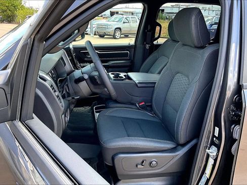 Used 2025 RAM 1500 Lone Star RWD image 30