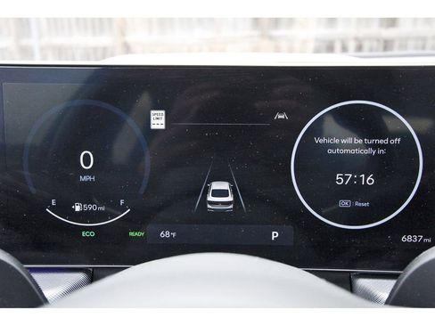 Certified 2025 Hyundai Sonata Limited FWD image 18