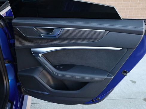 Used 2022 Audi RS 7 Sportback w/ RS 7 Executive Package image 21