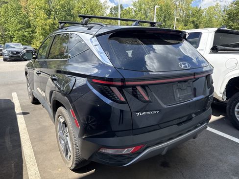 Used 2022 Hyundai Tucson Limited AWD/4WD image 6
