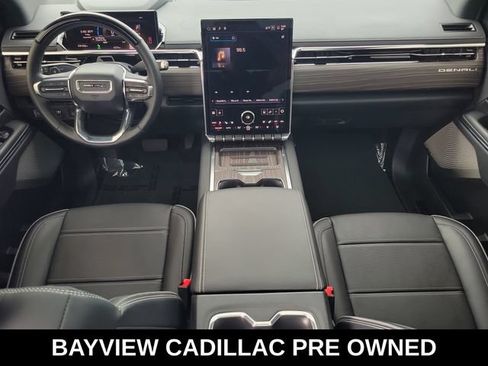 Used 2025 GMC Sierra EV Denali AWD/4WD image 13