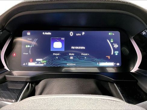 Used 2024 Jeep Grand Cherokee Trailhawk image 25