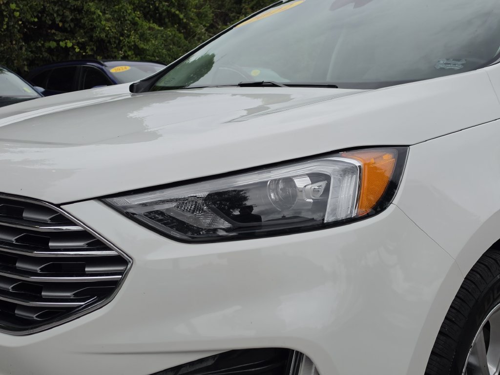 Used 2022 Ford Edge Titanium AWD/4WD image 7