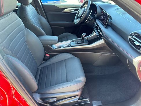 Certified 2024 Dodge Hornet R/T image 13