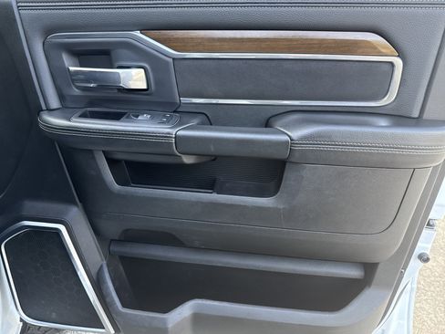 Used 2024 RAM 2500 Laramie image 14