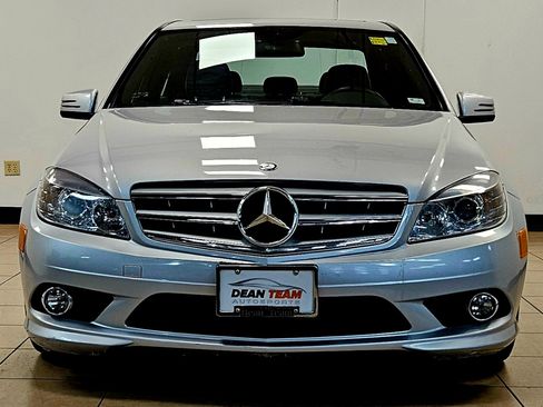 Used 2010 Mercedes-Benz C 300 4MATIC Sedan image 2