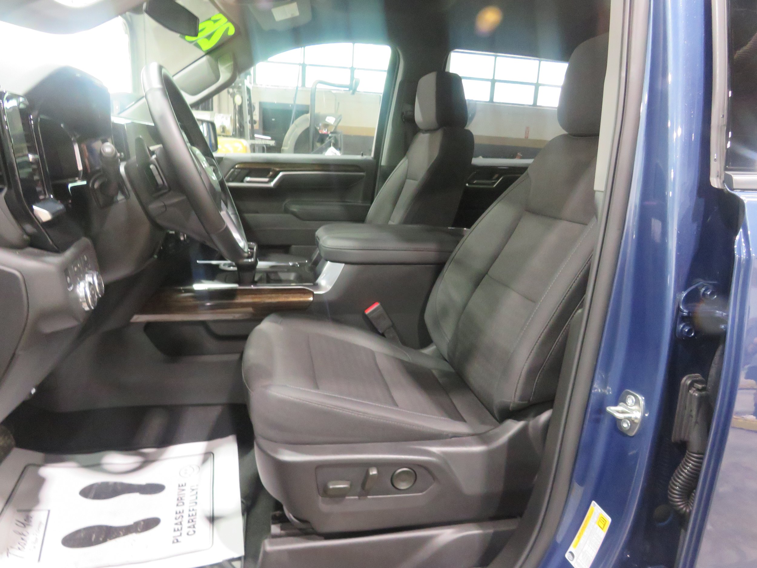 Used 2026 GMC Sierra 1500 Elevation w/ X31 Off-Road Package AWD/4WD image 13