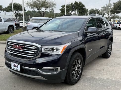 Used 2017 GMC Acadia SLT image 9