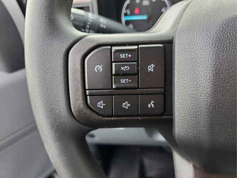 New 2025 Ford F250 XL w/ XL Chrome Package image 25