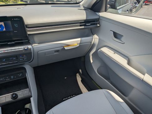 New 2025 Hyundai Kona SEL image 15
