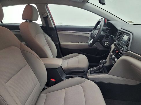 Used 2020 Hyundai Elantra SE image 21