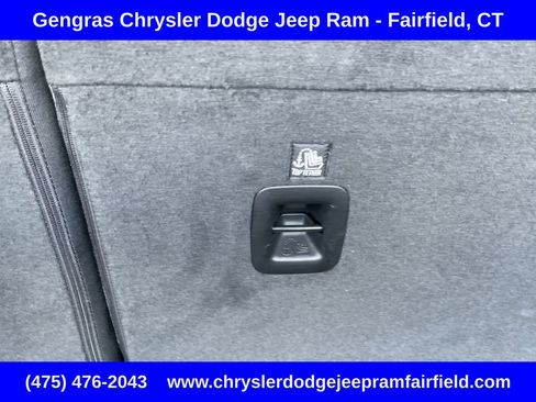 Certified 2025 Jeep Wrangler Unlimited Sahara AWD/4WD image 34