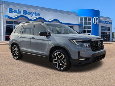 Used 2023 Honda Passport Elite image 3
