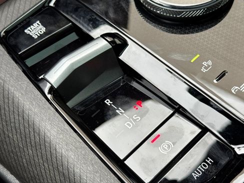 New 2026 BMW X3 xDrive30 w/ Premium Package image 17