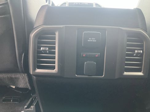 Used 2016 Ford F150 Limited w/ Trailer Tow Package image 15