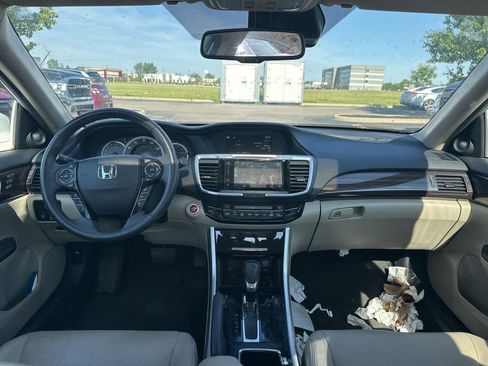 Used 2016 Honda Accord EX-L image 19
