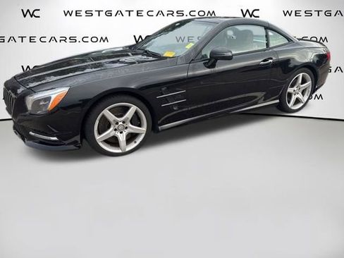 Used 2015 Mercedes-Benz SL 550 image 1
