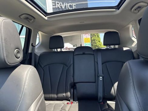 Used 2020 Buick Envision Essence w/ Experience Buick Package AWD/4WD image 23