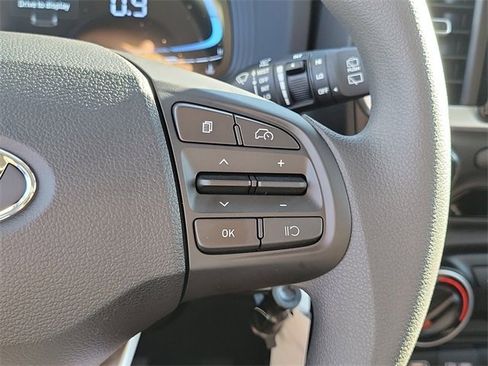 New 2026 Hyundai Venue SE image 6