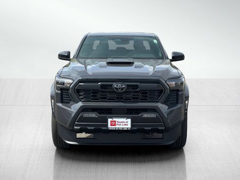 New 2026 Toyota Tacoma TRD Sport w/ TRD Sport Upgrade Package AWD/4WD image 2