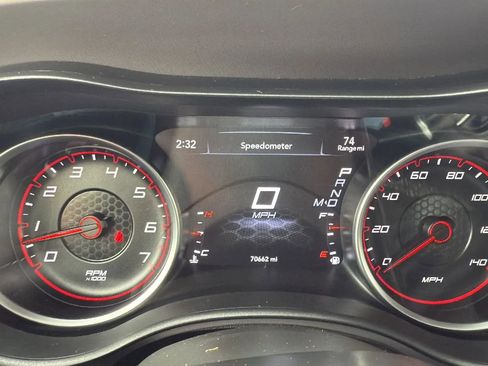 Used 2023 Dodge Charger SXT RWD image 15