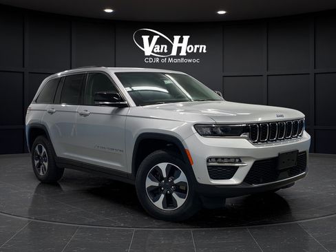 Used 2024 Jeep Grand Cherokee Limited 4xe w/ Luxury Tech Group II AWD/4WD image 1