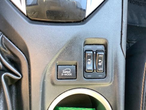 Used 2020 Subaru Crosstrek 2.0i Limited w/ Moonroof Package image 39