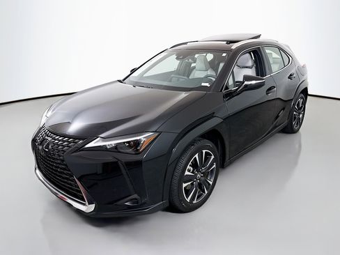 Used 2024 Lexus UX 250h AWD w/ Premium Package image 3