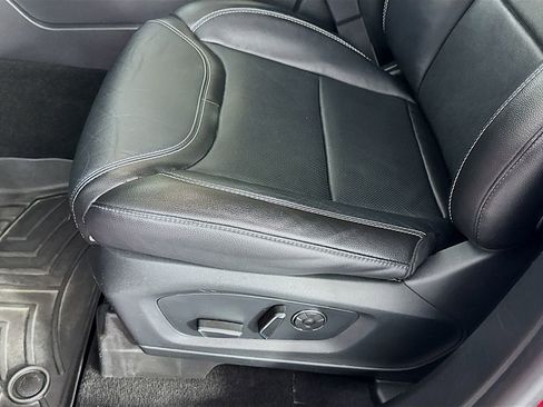 Used 2020 Ford Explorer ST w/ ST Street Pack image 22