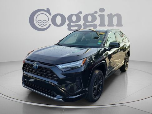 Certified 2023 Toyota RAV4 SE AWD/4WD image 2