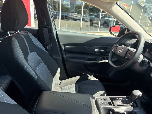 Used 2027 Nissan Sentra SV w/ Floor Mat Package FWD image 10