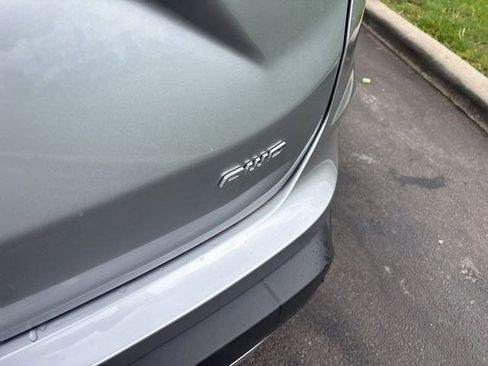 Used 2023 Ford Edge SEL AWD/4WD image 47