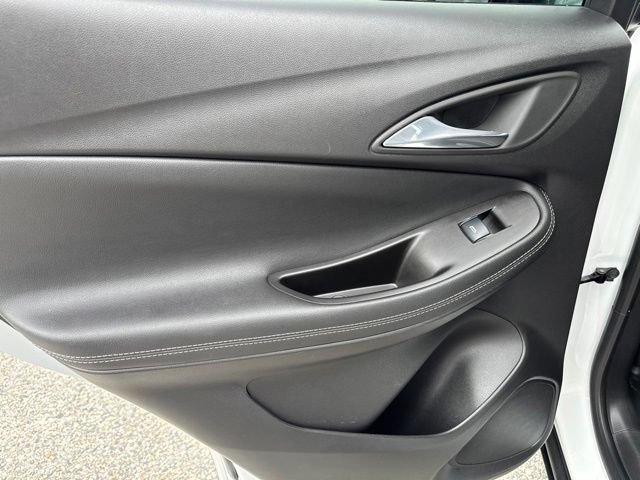 Used 2022 Buick Encore GX Select AWD/4WD image 25